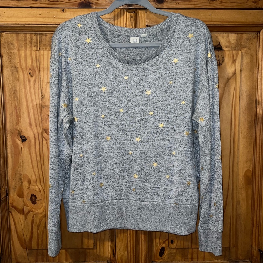 Gap gray with gold stars pullover sweater. SZ. L. EUC